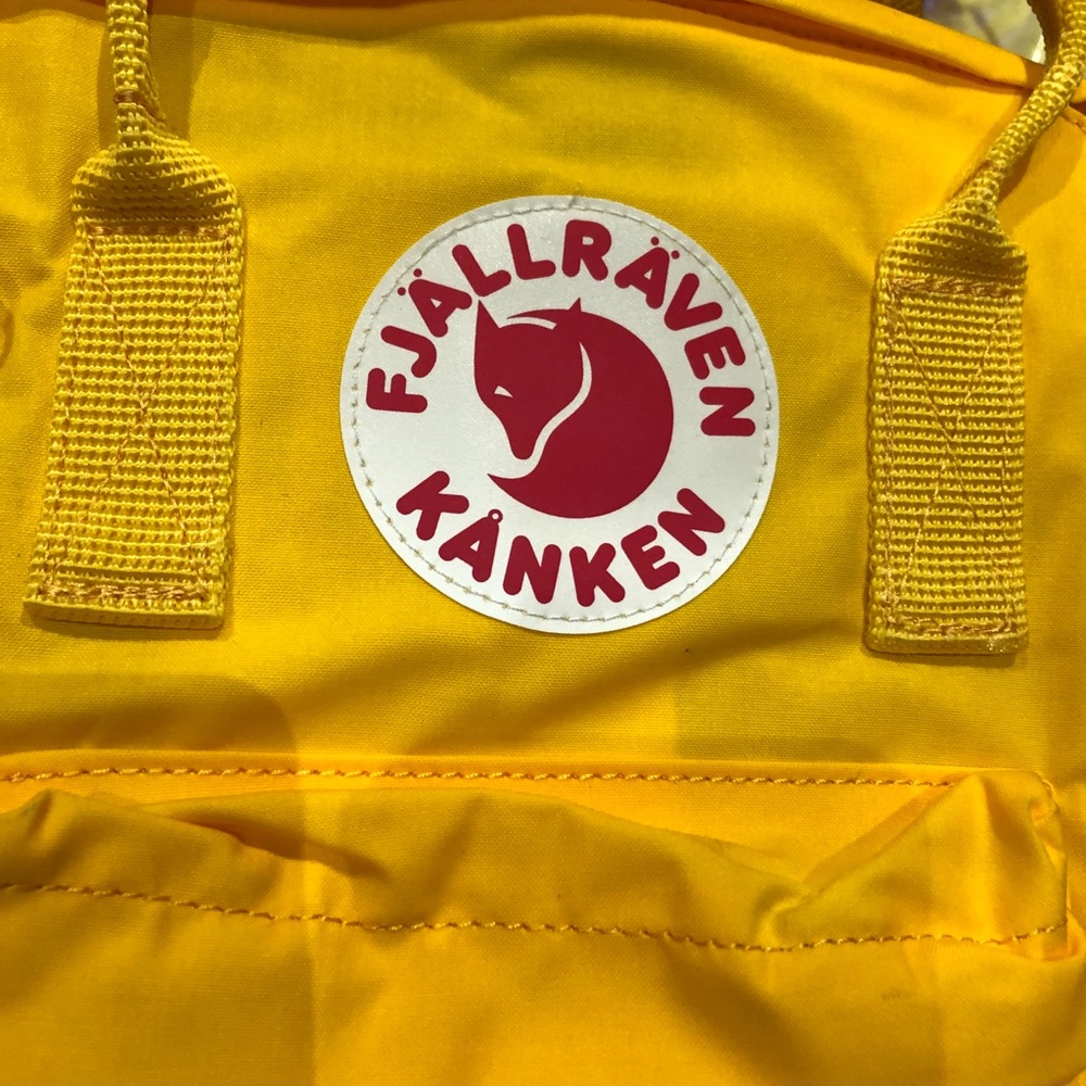 Fjallraven Kanken mini backpack - Picture 3 of 5